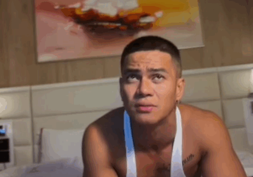 Masarap Naglaro Habang Sumusubo