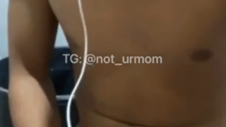 Shy Type Si Utoy Julio Vijakol